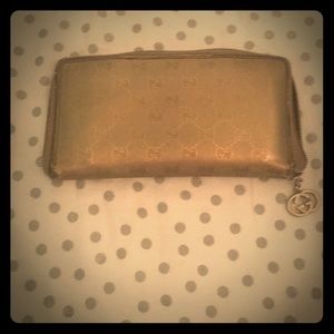 Real authentic Gucci wallet